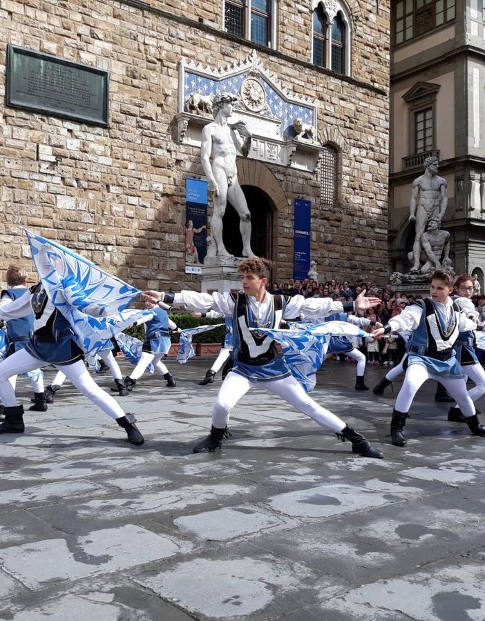 Il Borgo Viatosto porta il sole a Firenze