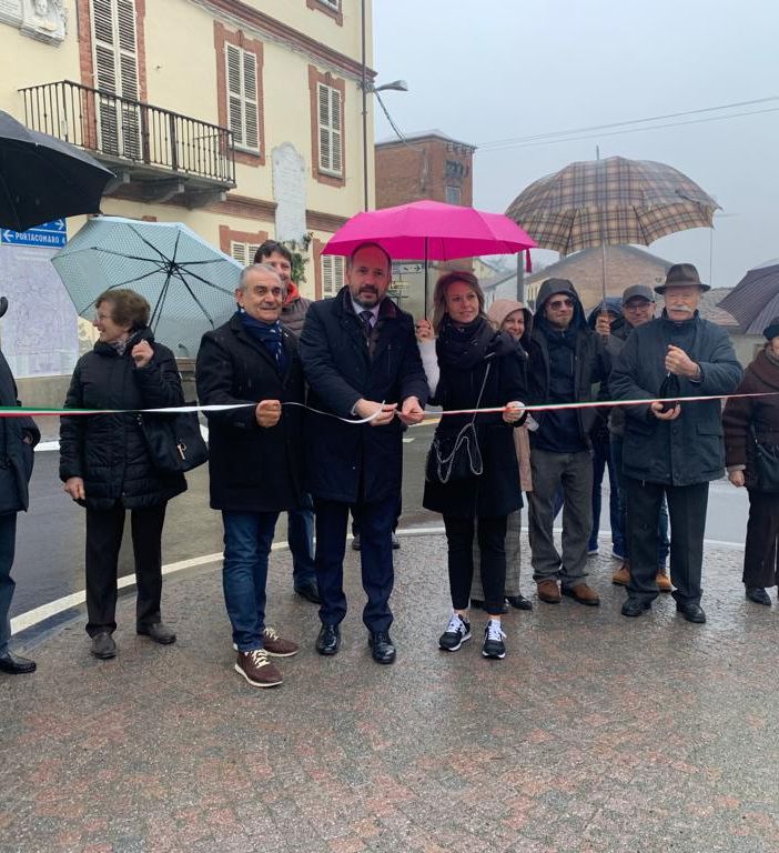 Inaugurata questa mattina la ‘nuova’ piazza San Defendente di frazione Castiglione