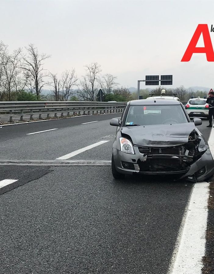 Incidente all'imbocco tangenziale di corso Alessandria