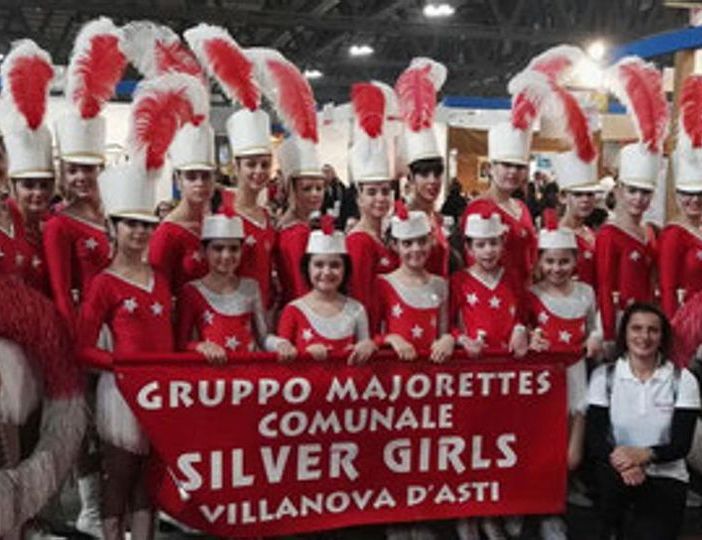 Oggi le Majorettes Silver Girl di Villanova d'Asti animeranno il grande Carnevale di Viareggio