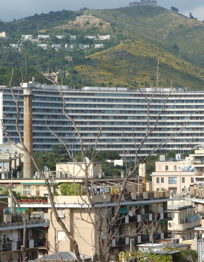 L'ospedale San Martino di Genova (foto tratta da Wikipedia)