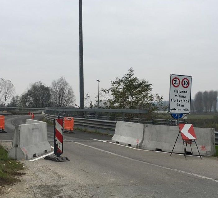Rocchetta Tanaro: chiusura temporanea, nella giornata di giovedì, per il ponte sulla provinciale 27