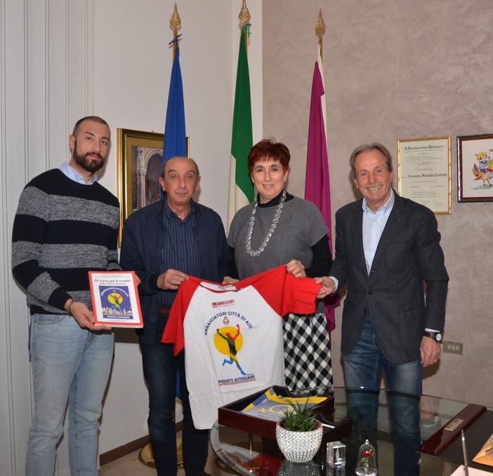 Il questore con gli ambasciatori