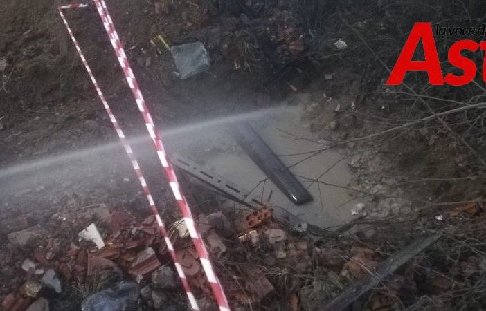 Vigili del fuoco ancora impegnati, da ieri pomeriggio, al campo nomadi di via Guerra