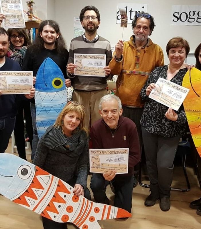 Riunione operativa per il gruppo di coordinamento delle Sardine astigiane (immagine, come le altre presenti in questo articolo, tratta dal gruppo FB del movimento astigiano)