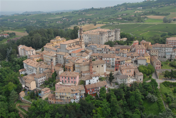 A Costigliole d'Asti, con l’anno nuovo… canto anch’io!