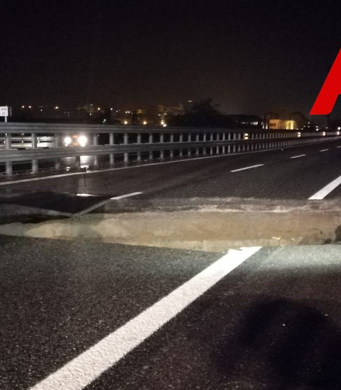 La voragine apertasi nella serata di ieri sul tratto astigiano dell'A21