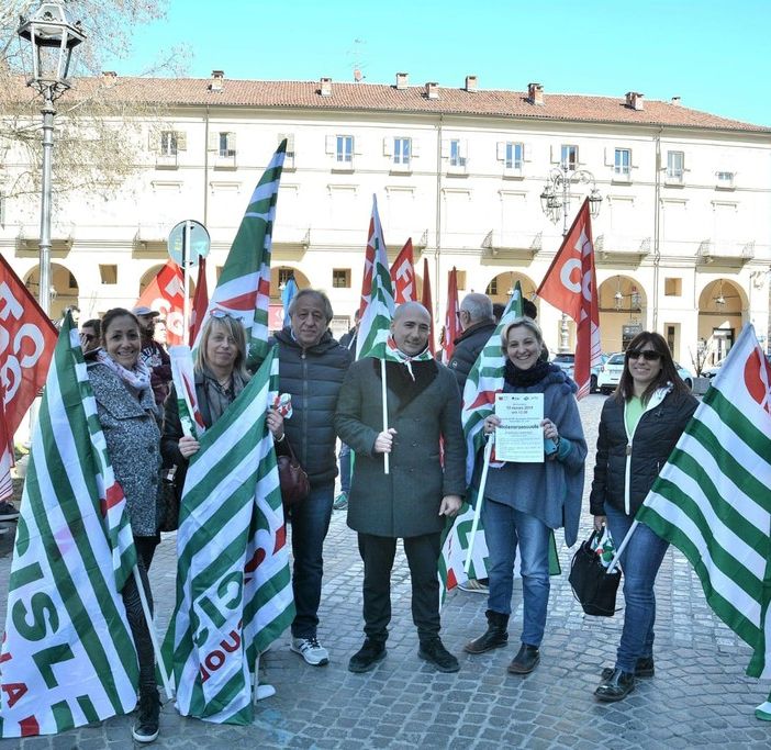 Alcuni esponenti della CISL Scuola presenti al sit-in