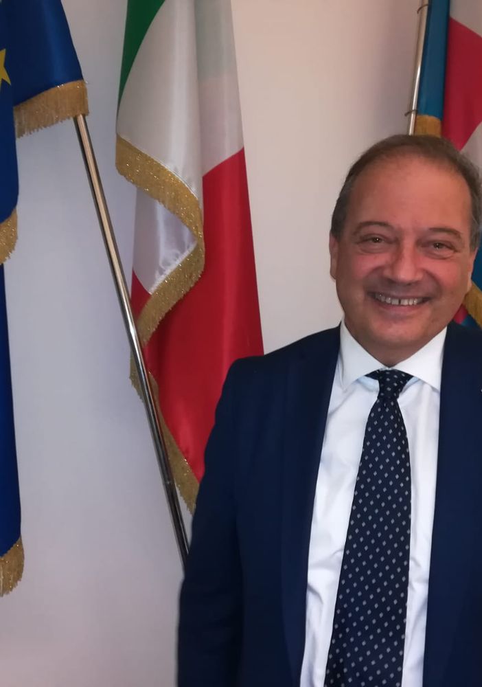 L’Anci Piemonte svolta a destra: il sindaco di Vercelli Andrea Corsaro è il nuovo presidente