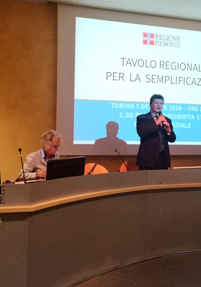 In Piemonte 50 angeli della semplificazione, Rosso: &quot;Troppe leggi, fascismo prodotti 4 codici: democrazia deve fare meglio&quot; [VIDEO]