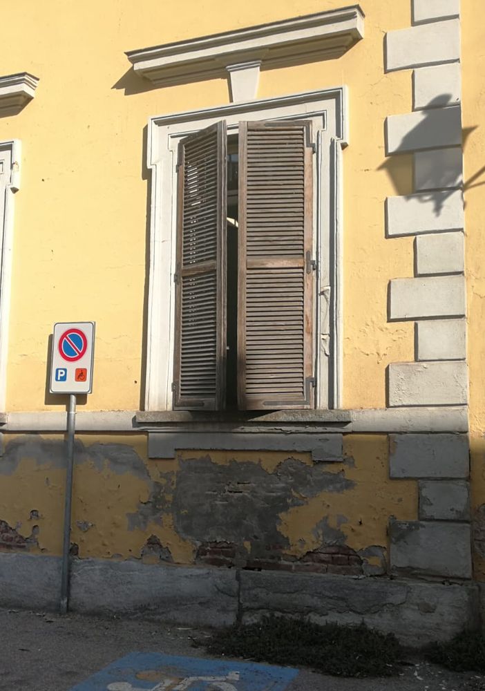 L'attuale sede dell'Asl villanovese, di cui è fruibile solo il piano terreno