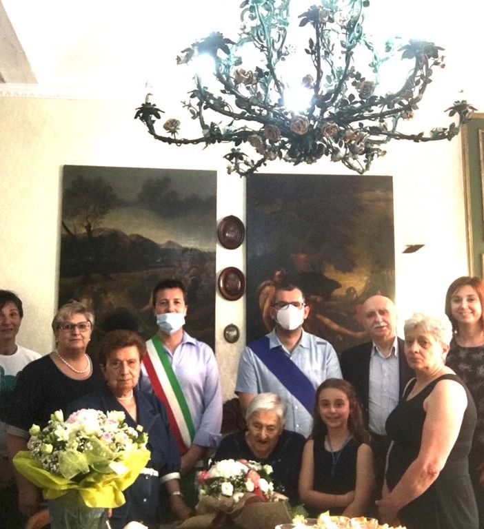 Festa a San Damiano per le cento candeline 'spente' dalla signora Carla Coggiola