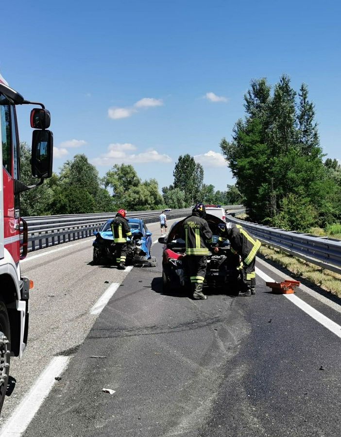 Disagi in tangenziale per un incidente avvenuto nei pressi dell’uscita per Portacomaro
