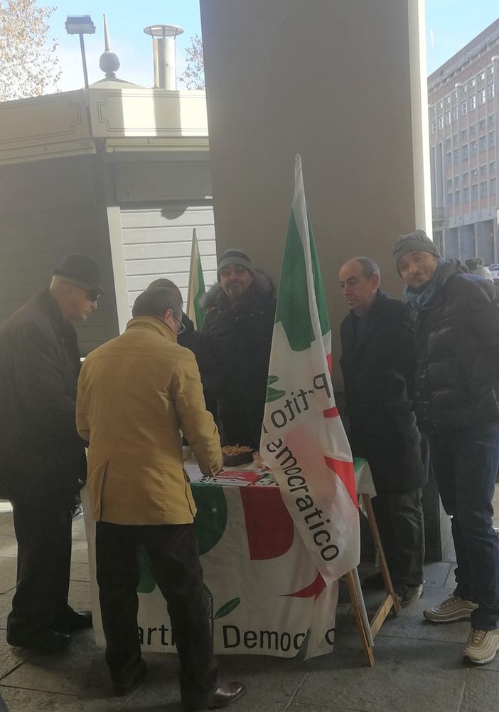 Il gazebo del Pd alla manifestazione #cambiodirotta