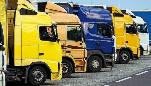 Marce basse per l'autotrasporto piemontese: accise e aumenti dell'autostrada zavorrano i tir