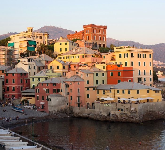 Opportunità esclusiva per la ristorazione a Genova: aperto il bando per affidare la gestione del rooftop restaurant della Torre WTC. Ecco come partecipare!