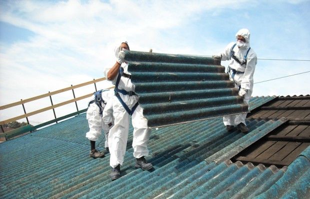 Amianto, il Piemonte “fanalino di coda” nella classifica delle assegnazioni di fondi per le bonifiche degli edifici pubblici