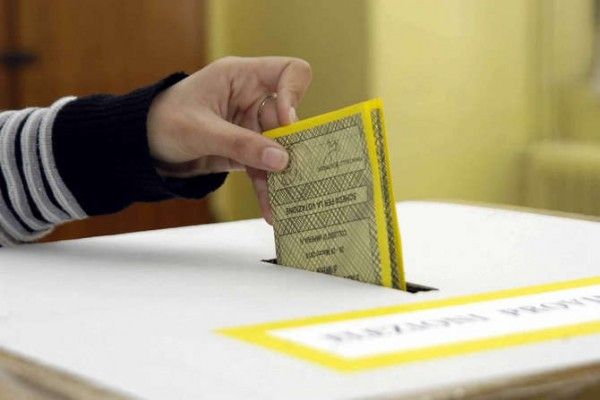 Asti, In vista delle consultazioni elettorali della primavera 2019, si invitano gli elettori a controllare la tessera elettorale