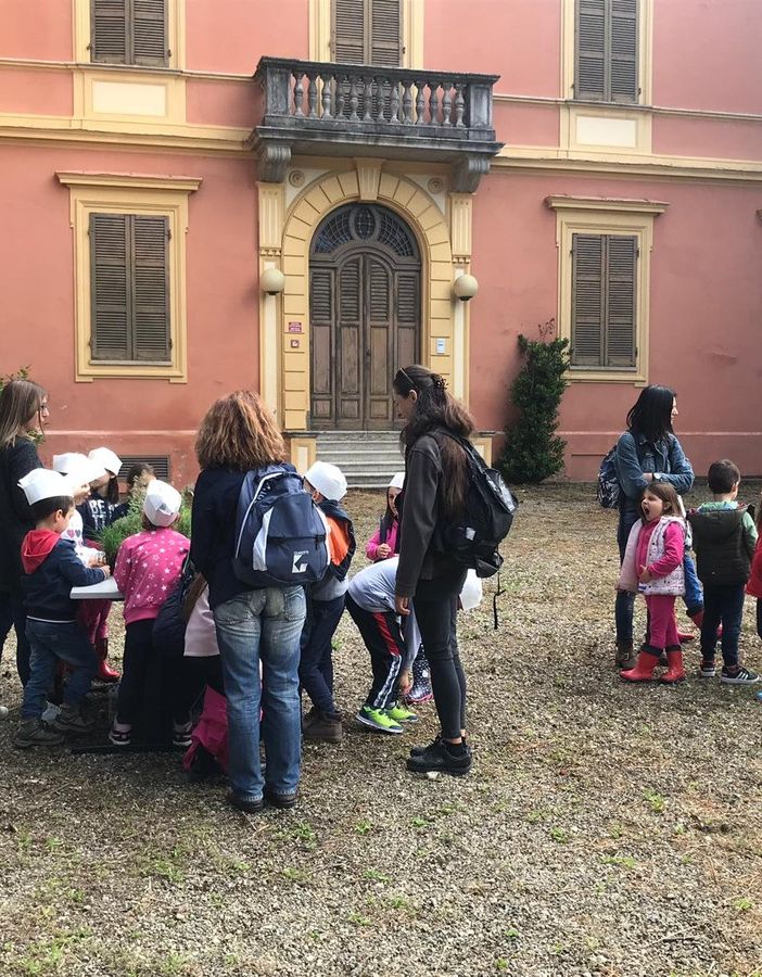 Villa Badoglia animata, per una mattina, da ben 220 bambini e bambine delle scuole astigiane