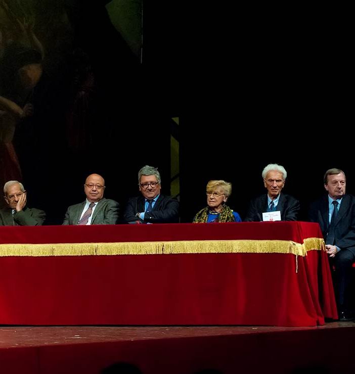 Nella foto, di Franco Rabino, la giuria togata dell'Asti d'Appello 2009: l'avvocato Grosso era il terzo da destra