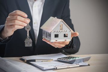 Ad Asti gli agenti immobiliari discutono il “nuovo accordo territoriale sugli affitti“ valido per il Comune di Asti.