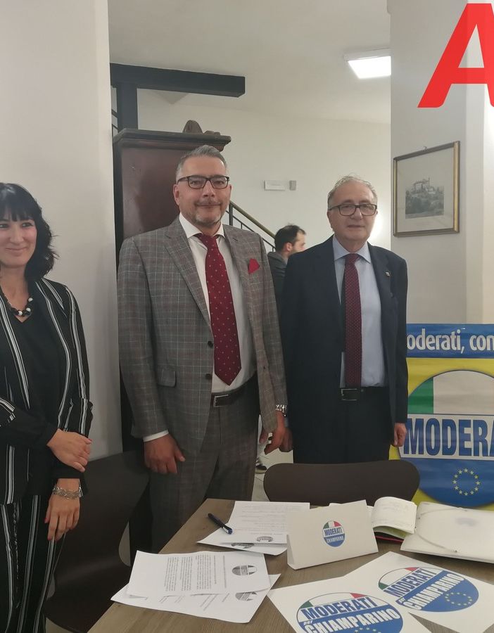 Elisa Zeppa, il coordinatore cittadino Luigi Gai e Maurizio Carcione