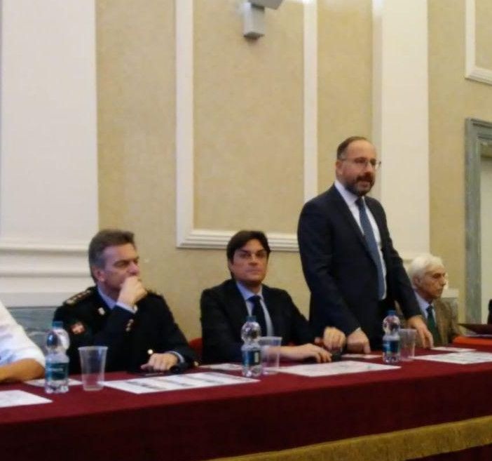 Due immagini inerenti la riunione di questa mattina