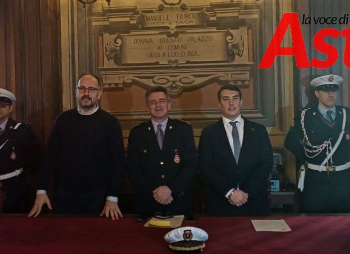 Il sindaco Maurizio Rasero, il comandante Riccardo Saracco e l'assessore Marco Bona