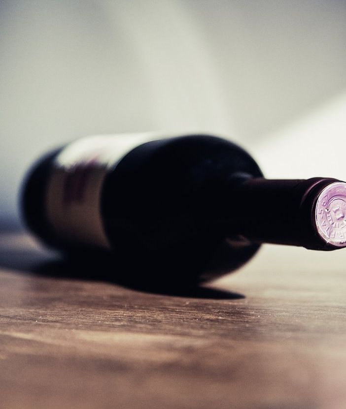 Bottiglia di vino rosso