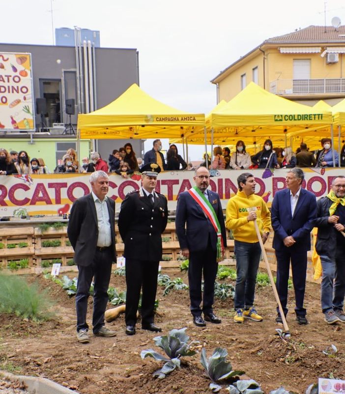 Inaugurato ad Asti l'orto amico di Coldiretti (immagini Merphefoto)