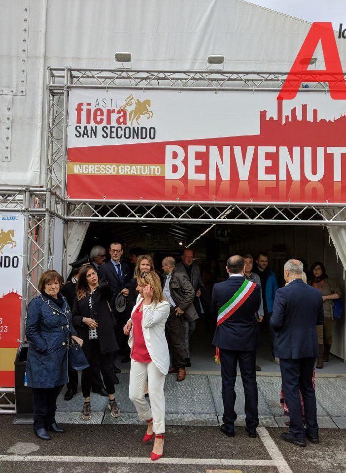 Interviste ad alcuni personaggi della Fiera di San Secondo