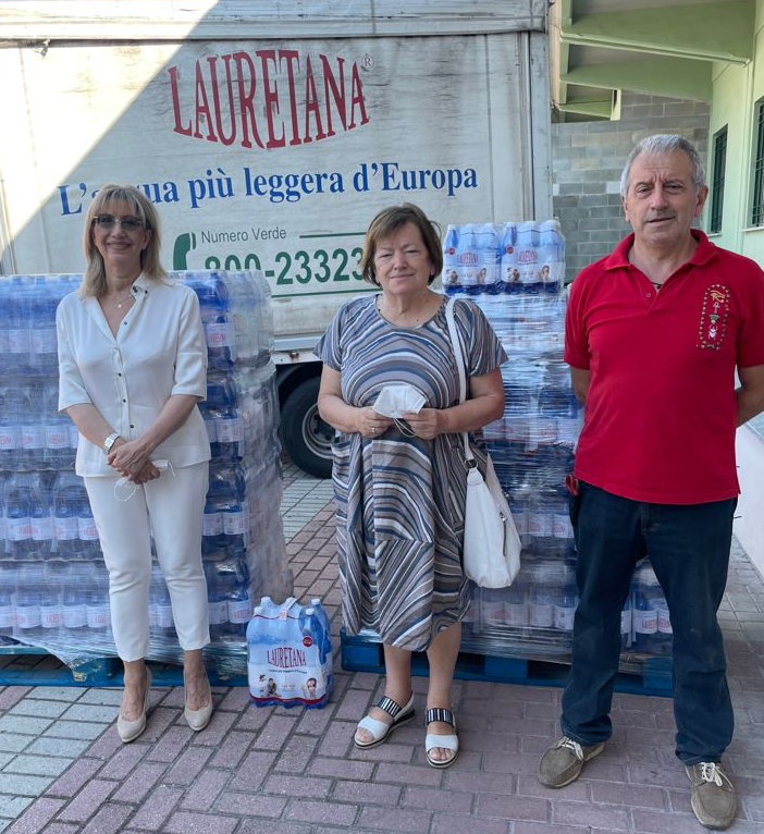 acqua Lauretana alla mensa di Asti
