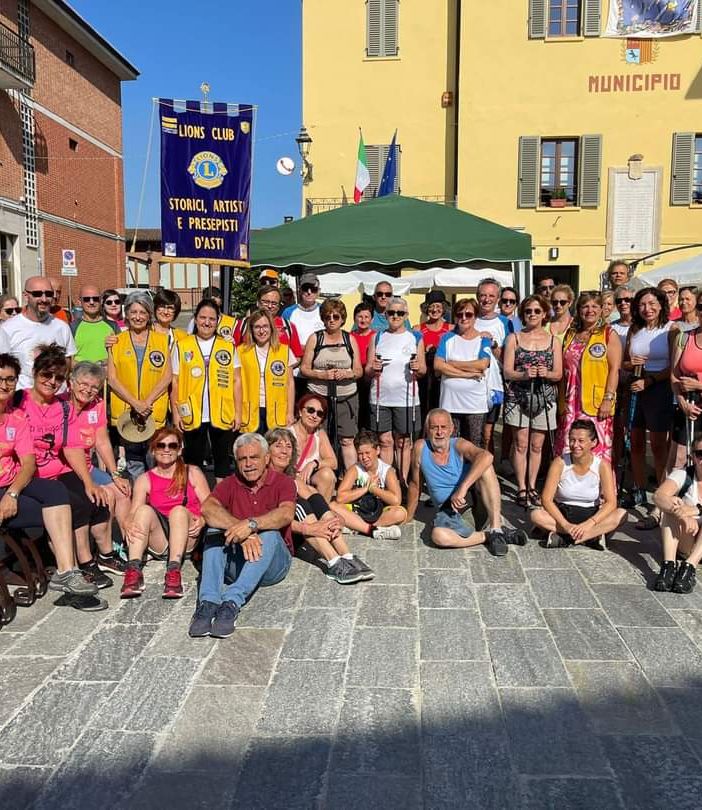 Oggi a Monale Festa delle Rose con i Lions Villanova e Storici Artisti e Presepisti d'Asti [FOTO E VIDEO]