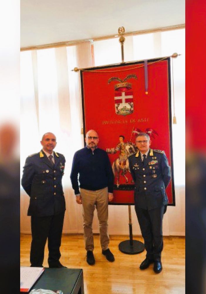 La Guardia di finanza in visita dal presidente della Provincia Rasero