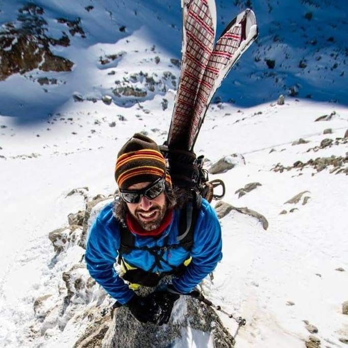 È l'astigiano Luca Pandolfi, 47 anni, il freerider morto ieri in Valle d'Aosta [VIDEO]
