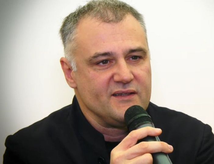 Lucio Pellegrini e Laura Calosso per “Il maggio degli Astigiani in Biblioteca”