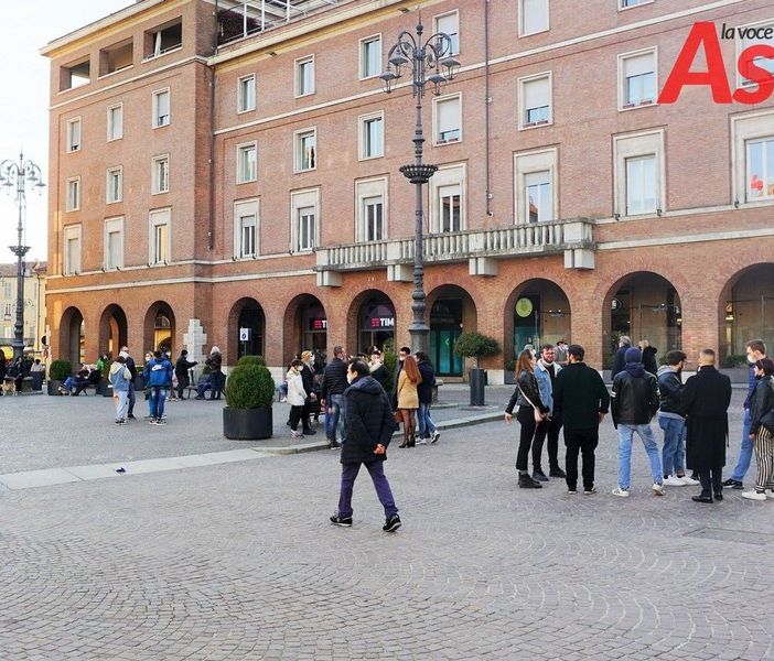 L’allarme di Confesercenti: “La pandemia fa crollare i consumi dei piemontesi: 5.000 euro in meno a famiglia nel 2020”