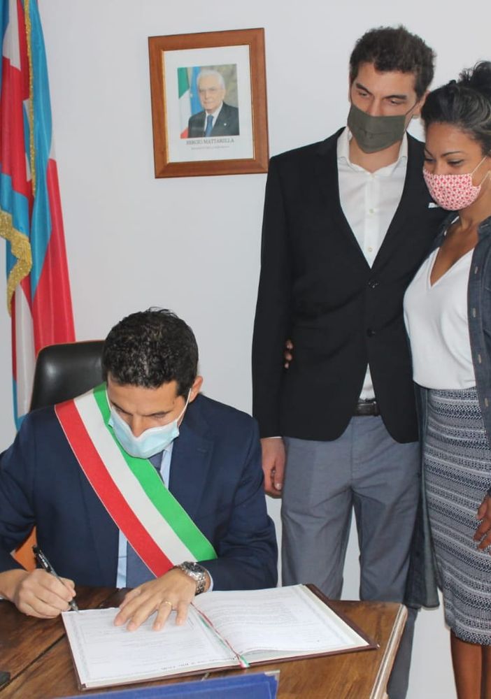 A Castelnuovo Belbo il matrimonio tra Tommaso e Adjia da Nizza di Francia