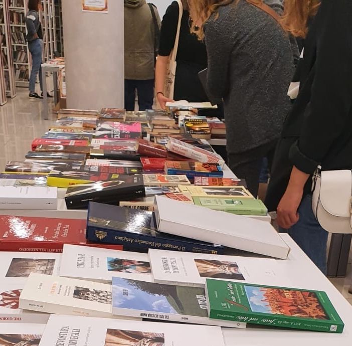 Un'immagine relativa una precedente apertura del &quot;Mercatino dei Libri&quot;