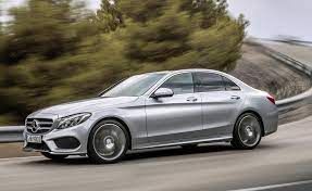 Mercedes a rischio incendio: richiamate 264.000 auto in tutto il mondo