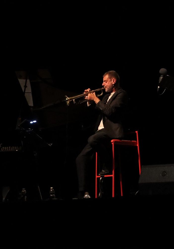 La magica tromba di Fabrizio Bosso e la voce di Massimo Popolizio hanno fatto rivivere Chet Baker [FOTOGALLERY