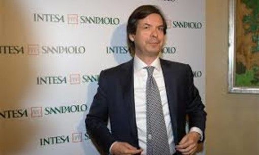 Messina: &quot;Dopo la fusione, ora la mia priorità è far sentire tutto il personale di Ubi coinvolto in una grande sfida&quot;