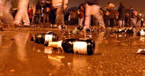 Nizza Monferrato dichiara guerra agli alcolici e alle bevande in vetro, per evitare il rischio assembramenti