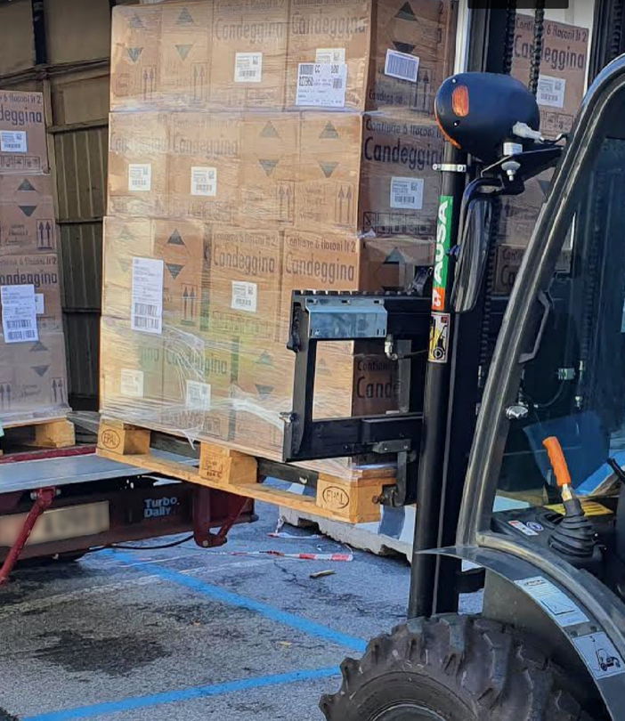 Tigotà dona 20mila litri di candeggina e 10mila di sapone liquido destinati alle agenzie formative piemontesi