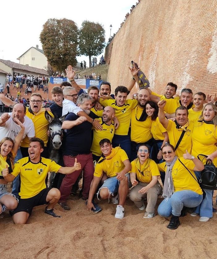 Il rione San Rocco, con &quot;Giulietta&quot; vince il &quot;Paglio&quot; degli asini di Calliano