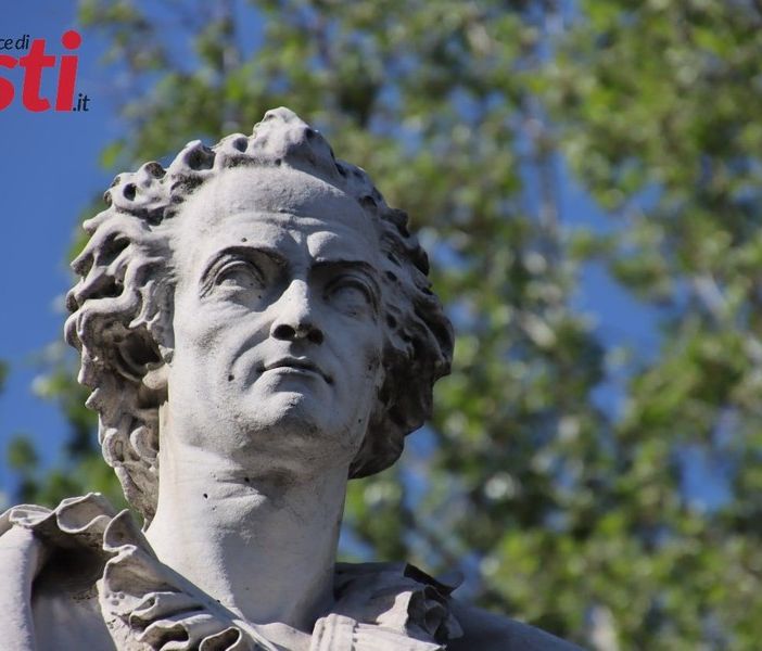 Giovedì al Fuoriluogo &quot;APRIamo il quiz: Conosci Vittorio Alfieri?&quot;