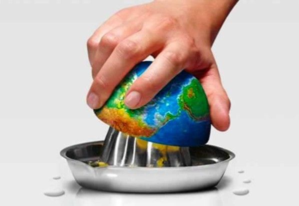 Fridays for Future Asti: &quot;Per tutto il 2020 siamo in debito con il Pianeta, stiamo rubando il futuro alle prossime generazioni&quot;