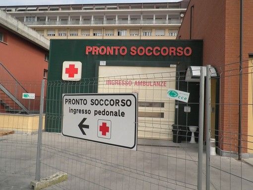 Covid, la Regione: &quot;Test rapidi per tutti e ossigeno domiciliare per ridurre il numero di ricoveri&quot;