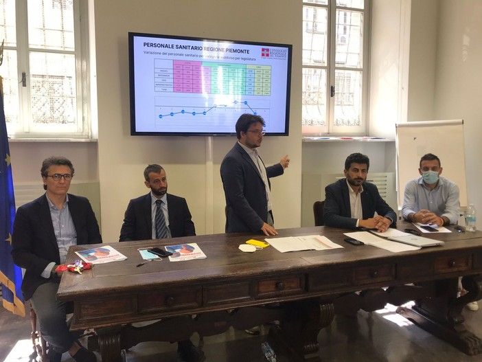 Sanità, il Pd attacca Cirio: &quot;Perdiamo personale, se vinceremo le elezioni invertiremo il trend&quot;