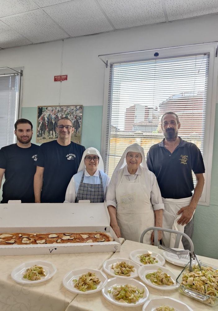 I partecipanti all'iniziativa, la Pentola Magica e pizzeria The western